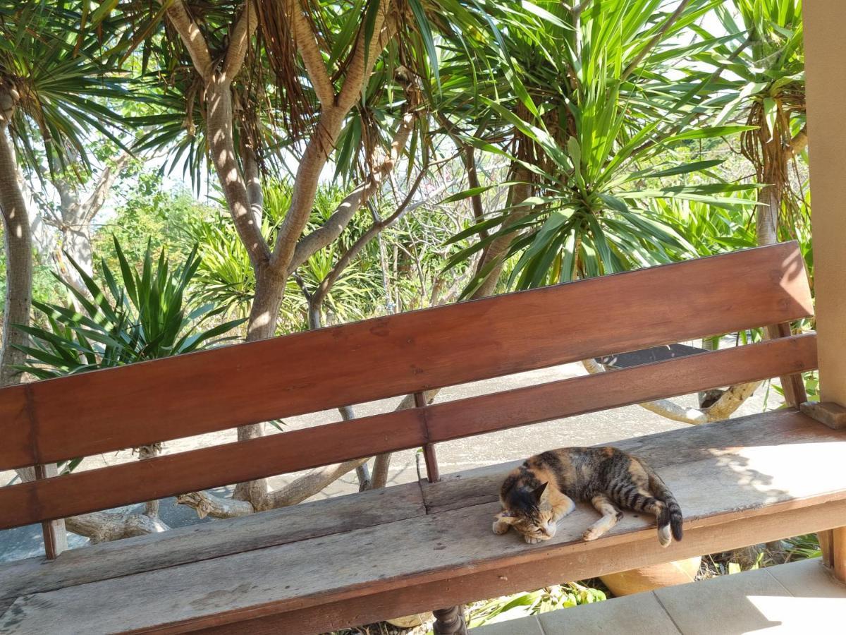 Hello Sichang Bungalow Ko Si Chang Exterior photo